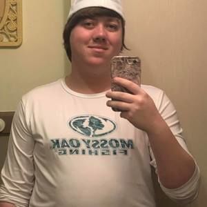 Meet your Posher, Logan